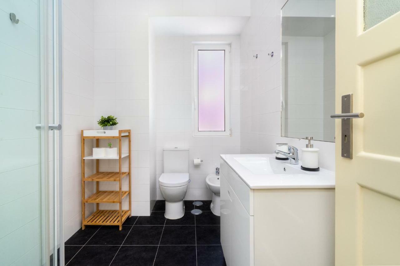Whome Hideaway Family Apartment #1E Лиссабон Экстерьер фото